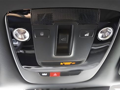 Used 2024 Kia Sportage X-Pro image 48