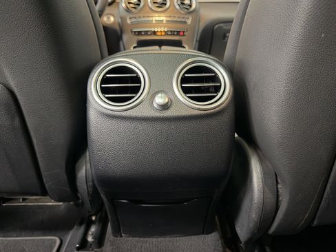 Certified 2022 Mercedes-Benz GLC 300 image 35