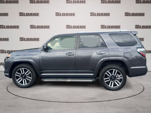Used 2023 Toyota 4Runner Limited AWD/4WD image 2