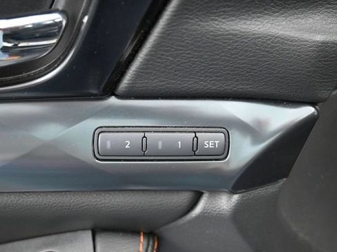 Used 2019 Nissan Maxima SR w/ Premium Package FWD image 15
