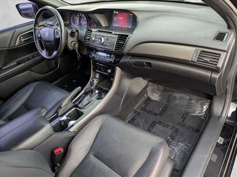 Used 2017 Honda Accord Sport Special Edition image 21