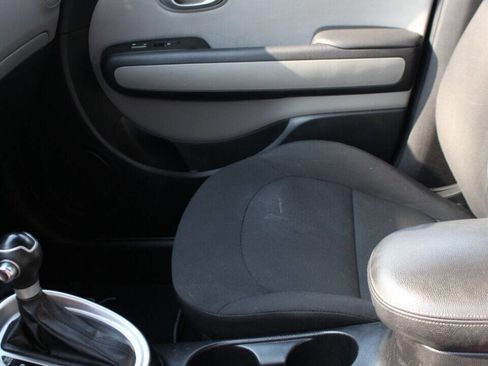Used 2014 Kia Soul image 13