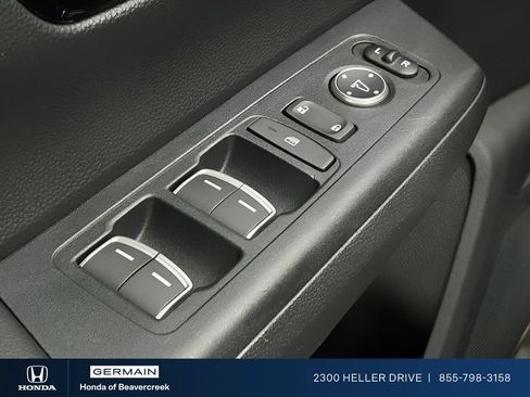 Used 2025 Honda CR-V EX-L image 13