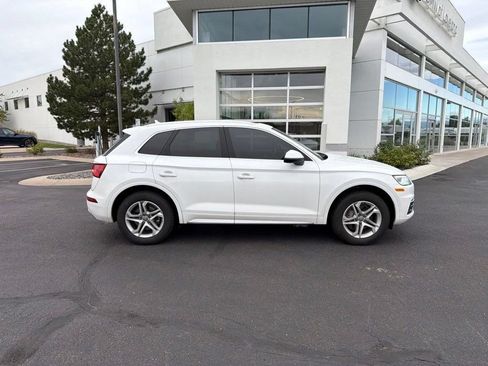 Used 2018 Audi Q5 2.0T Premium Plus w/ Premium Plus Package AWD/4WD image 6