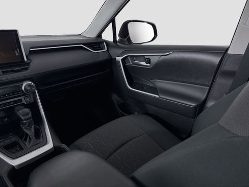 Certified 2024 Toyota RAV4 XLE w/ Convenience Package FWD image 16