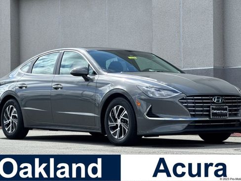 Used 2020 Hyundai Sonata Blue image 1