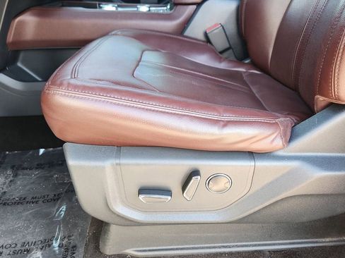 Used 2022 Ford Expedition Max Limited image 21