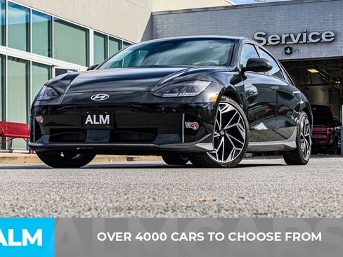 Used 2024 Hyundai Ioniq 6 SEL image 3