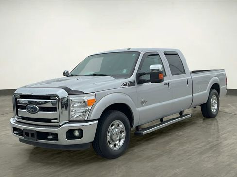 Used 2014 Ford F250 Lariat w/ Chrome Package RWD image 1