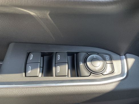 New 2025 Chevrolet Silverado 1500 LT image 11