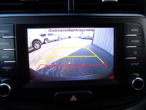 Used 2021 Kia Soul S image 24