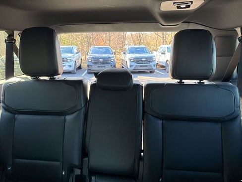 New 2025 Ford Expedition Max Platinum w/ Stealth Performance Package image 22