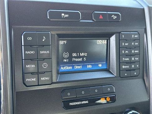 Certified 2017 Ford F250 XLT w/ XLT Value Package image 13