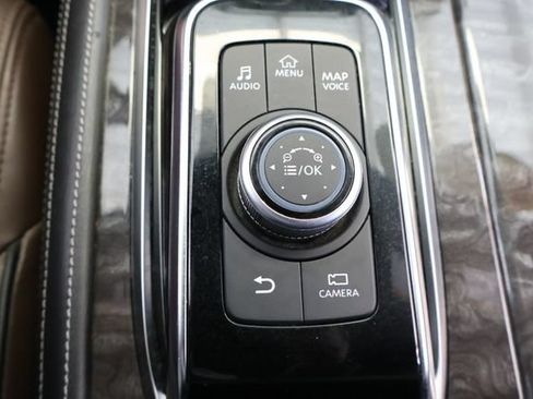 Used 2023 Nissan Armada Platinum w/ Captain's Chairs Package RWD image 31