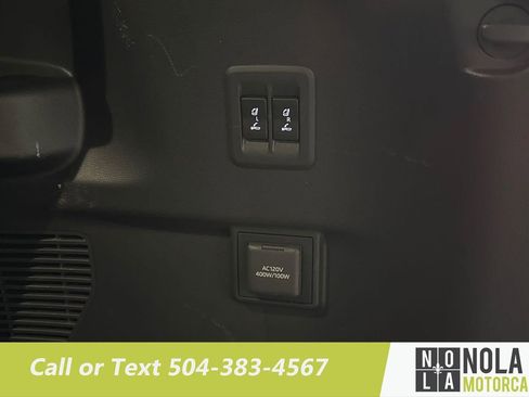 Used 2025 Lexus GX 550 w/ Cold Area Package AWD/4WD image 33