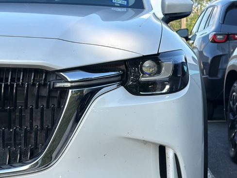 Used 2024 MAZDA CX-90 Plug-In Hybrid w/ Preferred AWD/4WD image 19