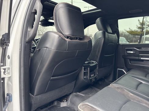 Used 2019 RAM 2500 Laramie image 40