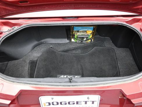 Used 2008 MAZDA MX-5 Miata Grand Touring RWD image 21