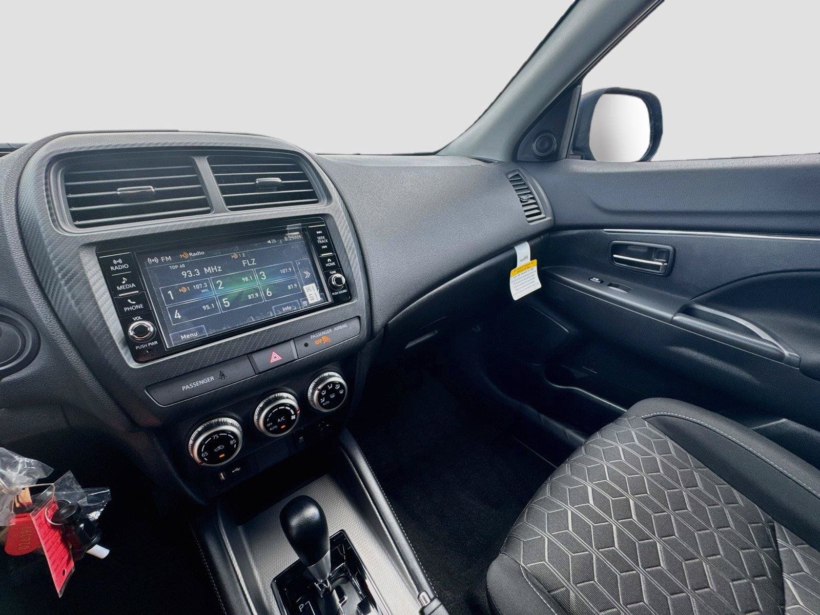 New 2027 Mitsubishi Outlander Sport FWD image 15