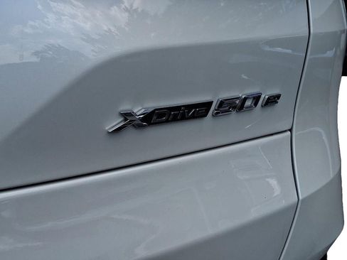 Used 2025 BMW X5 xDrive50e w/ Climate Comfort Package image 31