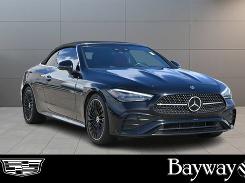 Used 2024 Mercedes-Benz CLE 300 4MATIC Cabriolet image 4