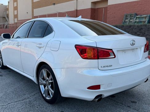 Used 2010 Lexus IS 250 RWD image 10