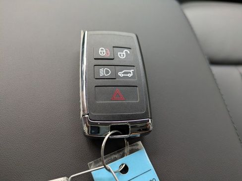 New 2026 Land Rover Range Rover Sport SE image 30