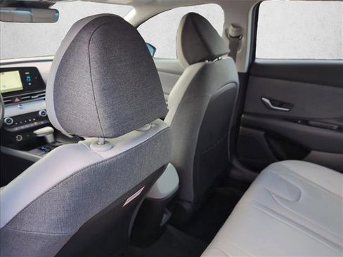 New 2026 Hyundai Elantra Limited image 16