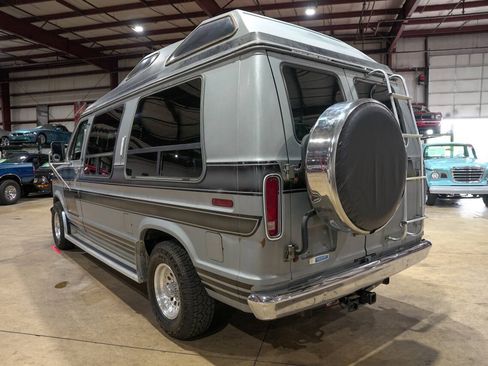 Used 1987 Ford E-150 and Econoline 150 RWD image 6