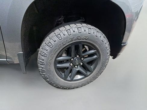 Used 2021 Chevrolet Silverado 1500 LT Trail Boss w/ Convenience Package II AWD/4WD image 10