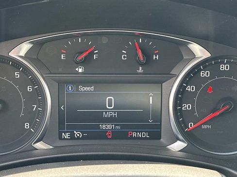Certified 2024 Chevrolet Equinox LT FWD image 11