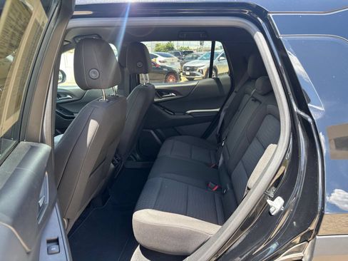 Used 2025 Chevrolet Equinox LT FWD image 26