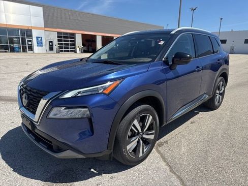 Used 2023 Nissan Rogue SL w/ SL Premium Package AWD/4WD image 2