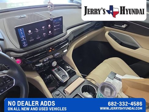 Used 2025 Acura MDX SH-AWD w/ Advance Package image 12