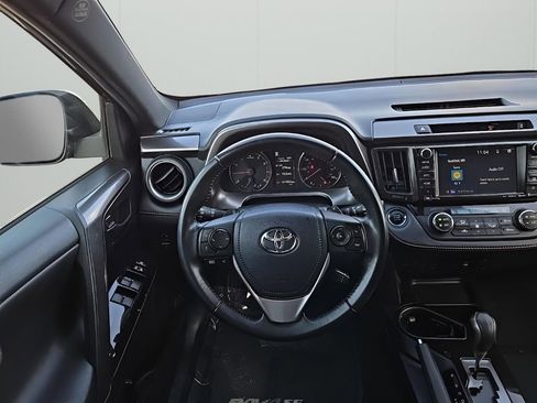 Used 2016 Toyota RAV4 SE image 24