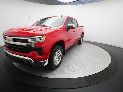 Used 2023 Chevrolet Silverado 1500 LT image 33