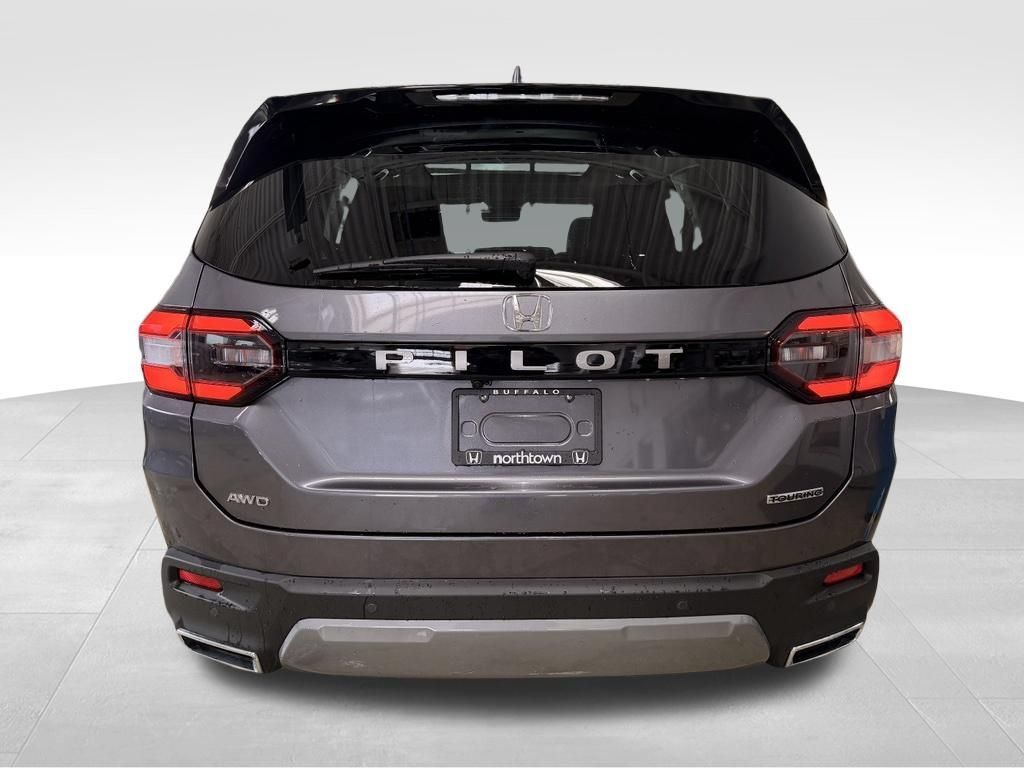 New 2026 Honda Pilot Touring image 21