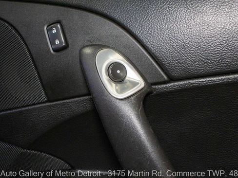 Used 2009 Chevrolet Corvette Coupe w/ Preferred Equipment Group RWD image 37