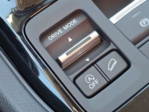 New 2025 Honda Pilot EX-L image 6