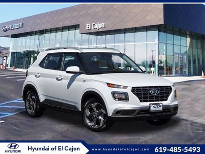 New 2025 Hyundai Venue SEL