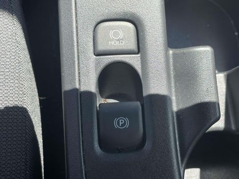 Used 2026 Toyota Corolla LE FWD image 28