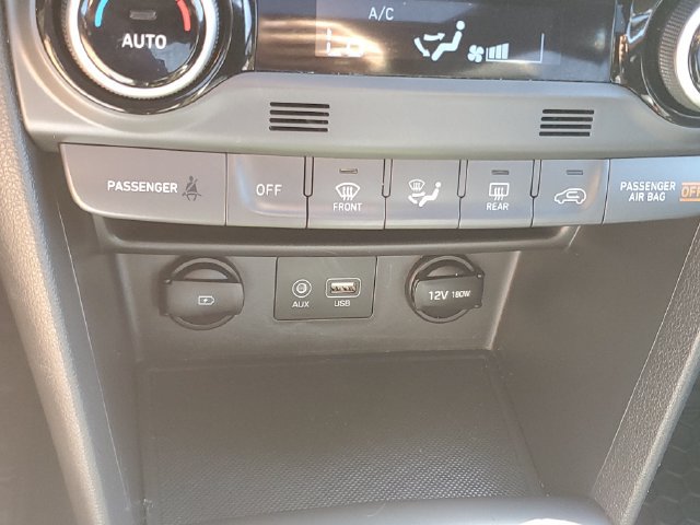 Used 2019 Hyundai Kona Limited FWD image 32