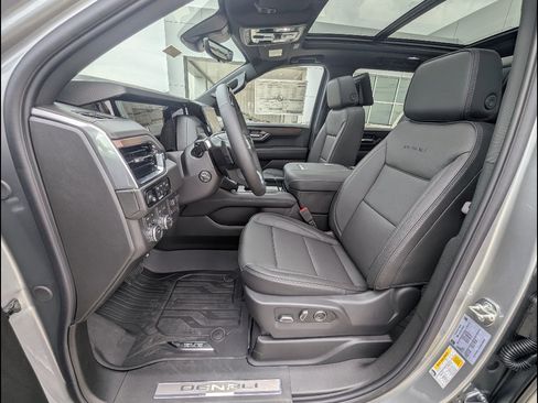 New 2026 GMC Yukon XL Denali w/ Advanced Technology Package AWD/4WD image 13
