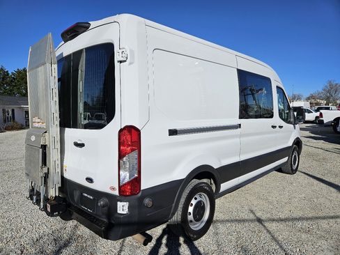 Used 2020 Ford Transit 250 Medium Roof w/ Load Area Protection Package image 6