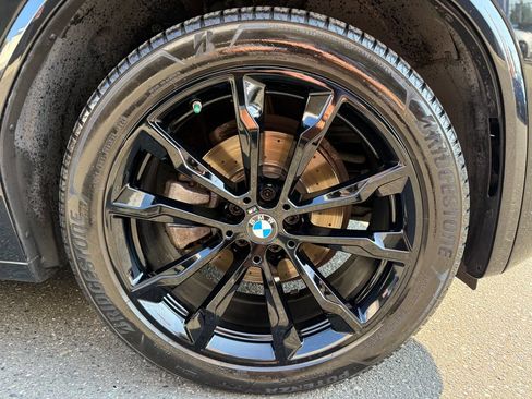 Used 2019 BMW X4 xDrive30i w/ M Sport Package AWD/4WD image 9