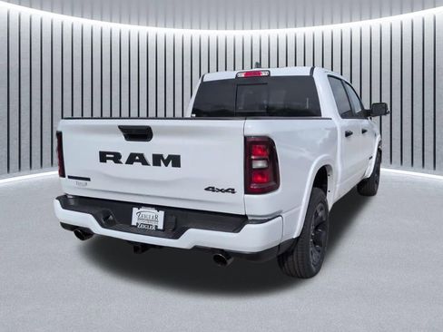 New 2026 RAM 1500 4x4 Crew Cab image 8