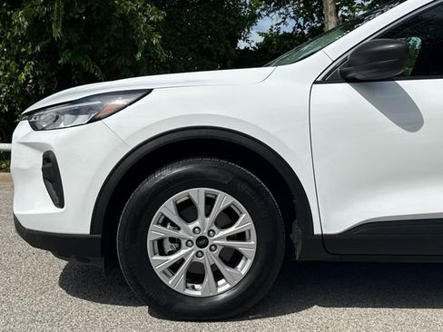 Used 2024 Ford Escape Active w/ Tech Pack #1 AWD/4WD image 5