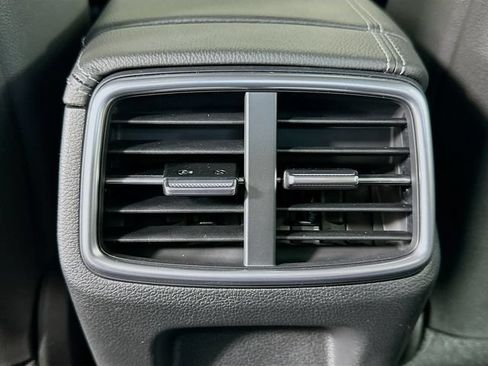 Certified 2026 Genesis G70 2.5T AWD/4WD image 18
