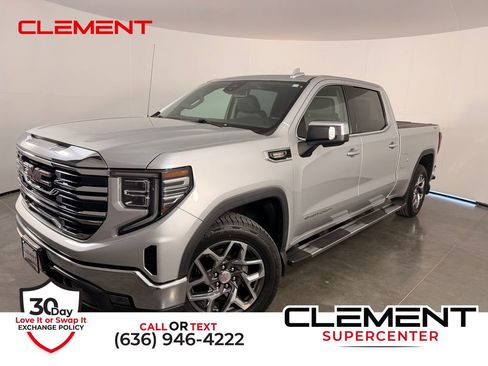 Used 2022 GMC Sierra 1500 SLT w/ SLT Premium Package AWD/4WD image 1