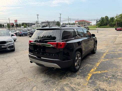 Used 2017 GMC Acadia SLT FWD image 5